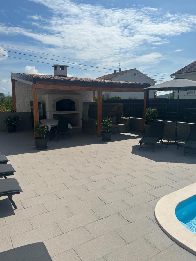Villa Apartment Aa 2 تروغير المظهر الخارجي الصورة