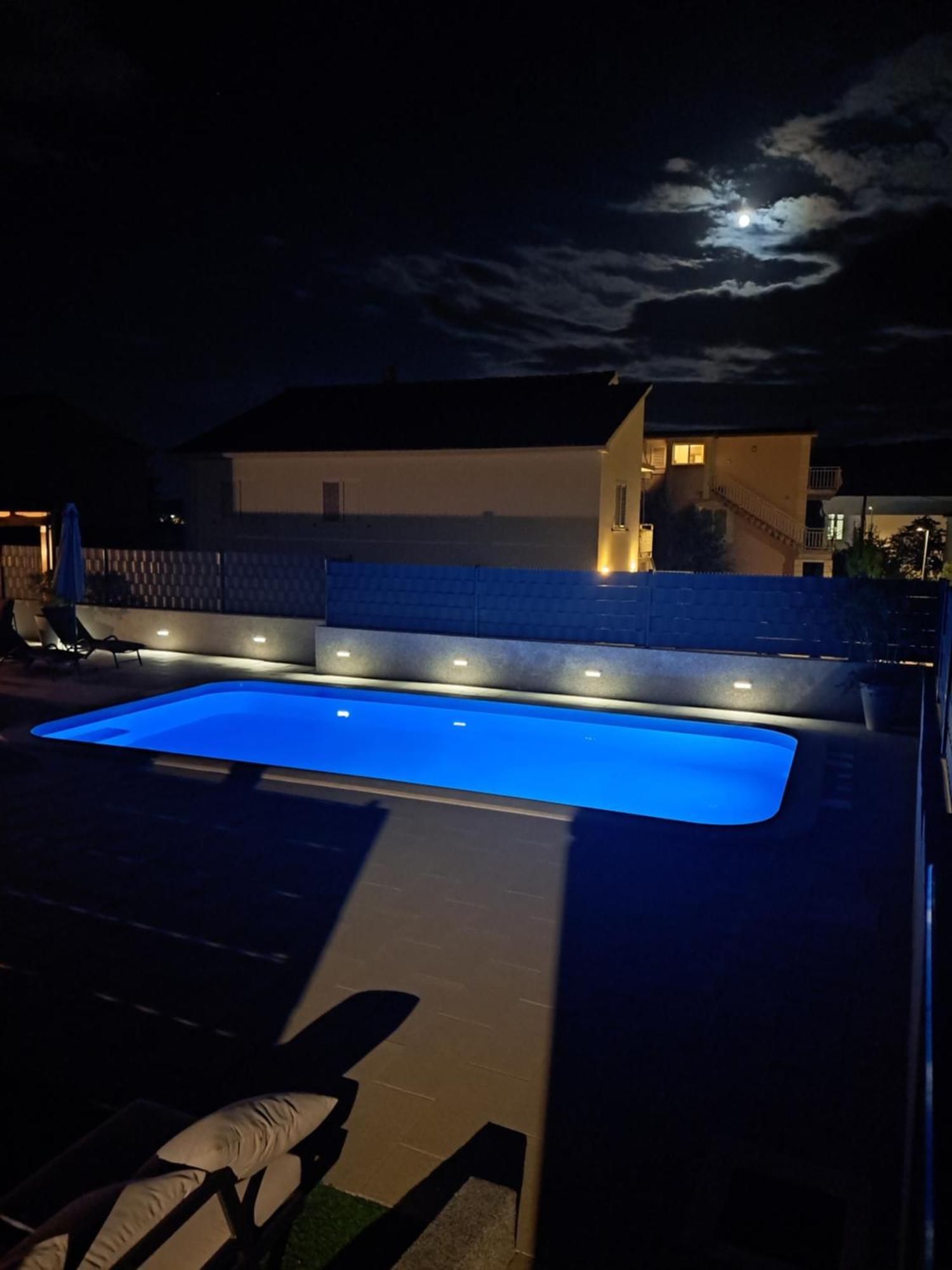 Villa Apartment Aa 2 تروغير المظهر الخارجي الصورة
