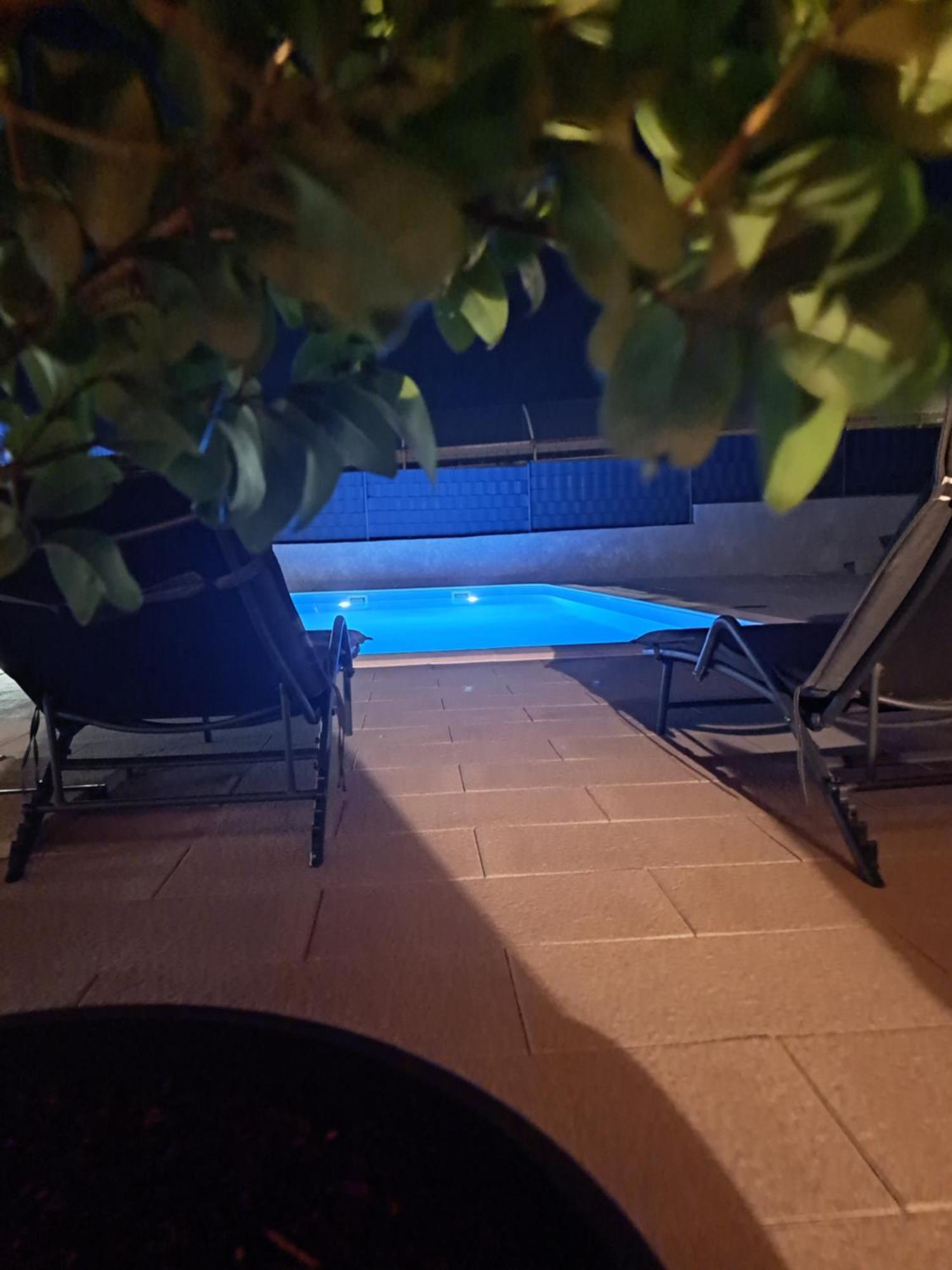 Villa Apartment Aa 2 تروغير المظهر الخارجي الصورة