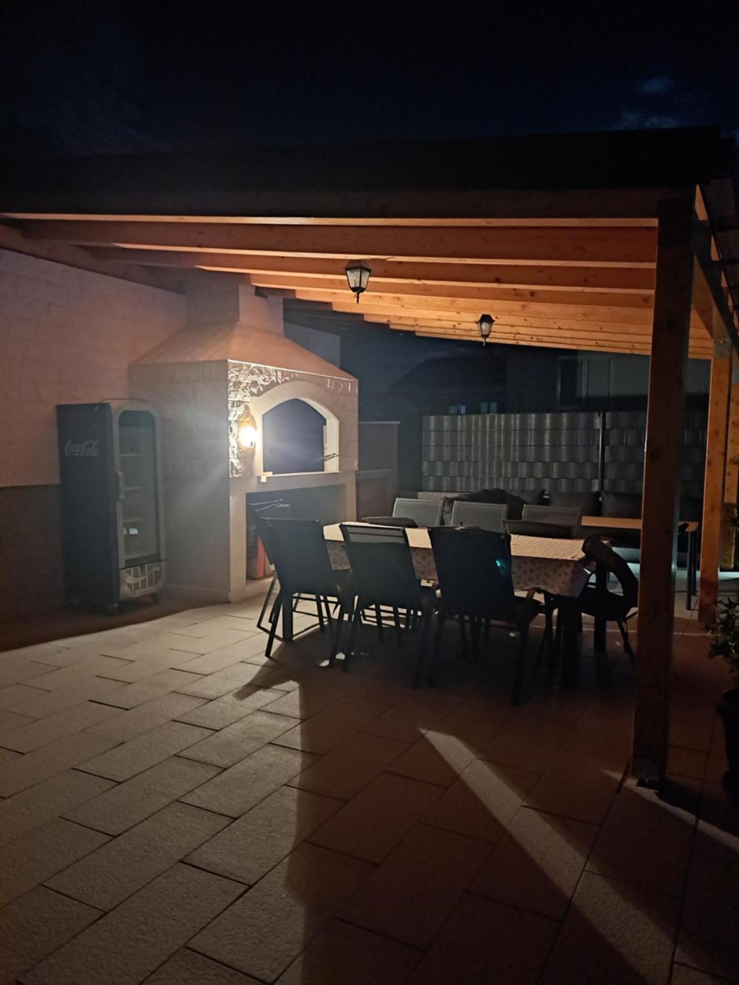Villa Apartment Aa 2 تروغير المظهر الخارجي الصورة