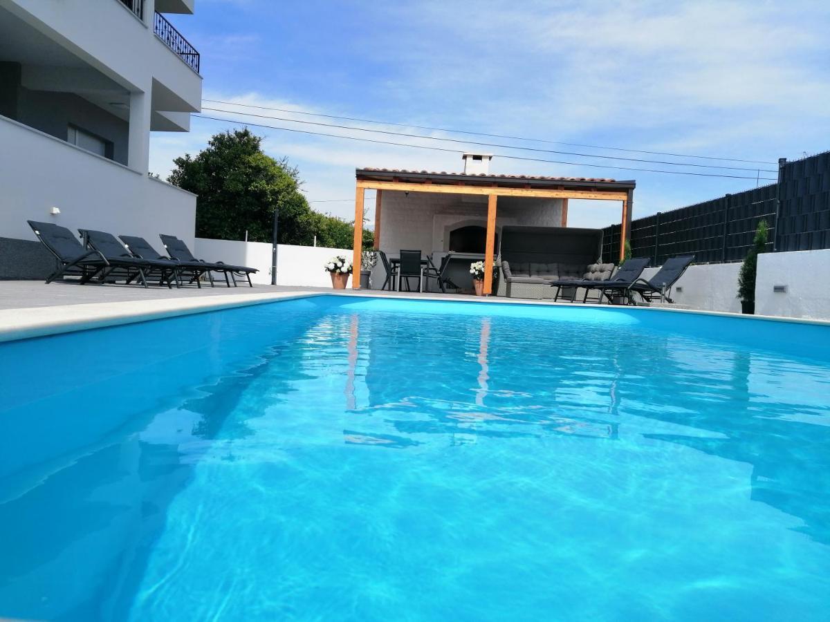 Villa Apartment Aa 2 تروغير المظهر الخارجي الصورة